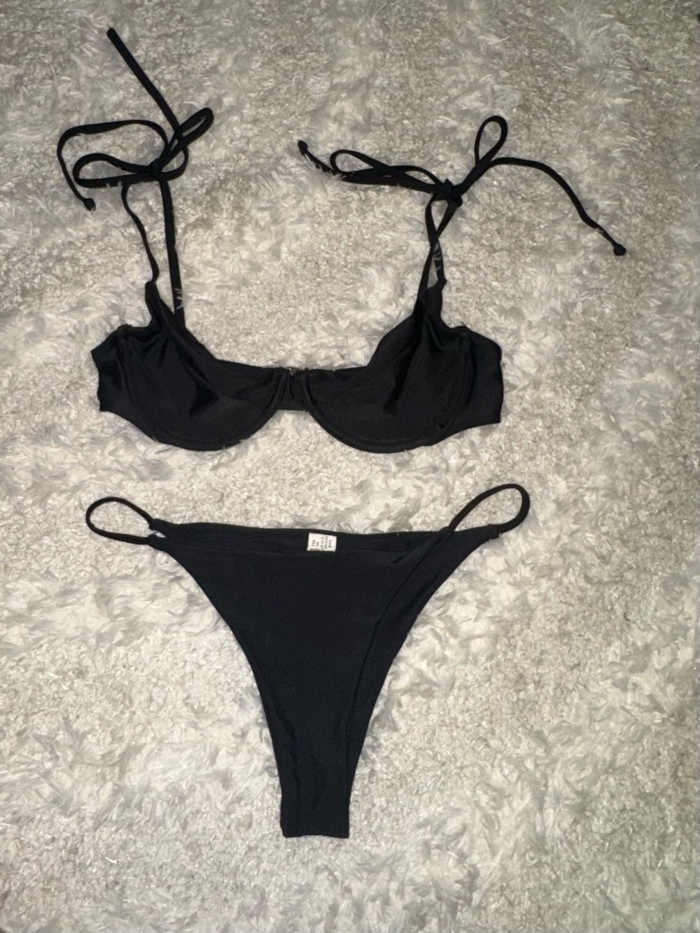Jack by BB Dakota Black Underwire Tie-Back Bikini Set
